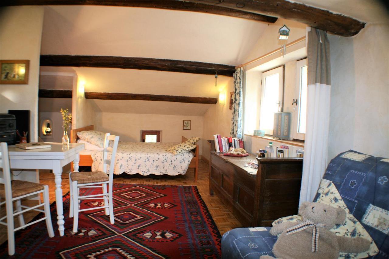 Le Mas De La Cigale Bleue, Caumont Sur Durance Exterior foto